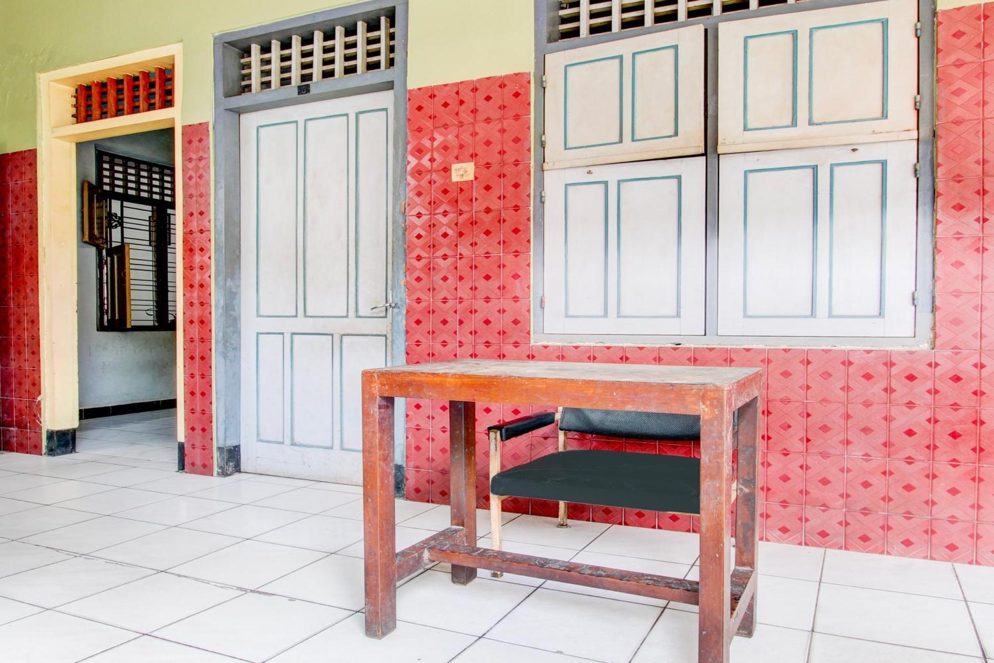Spot On 94085 Hotel Agung Purwokerto Dış mekan fotoğraf