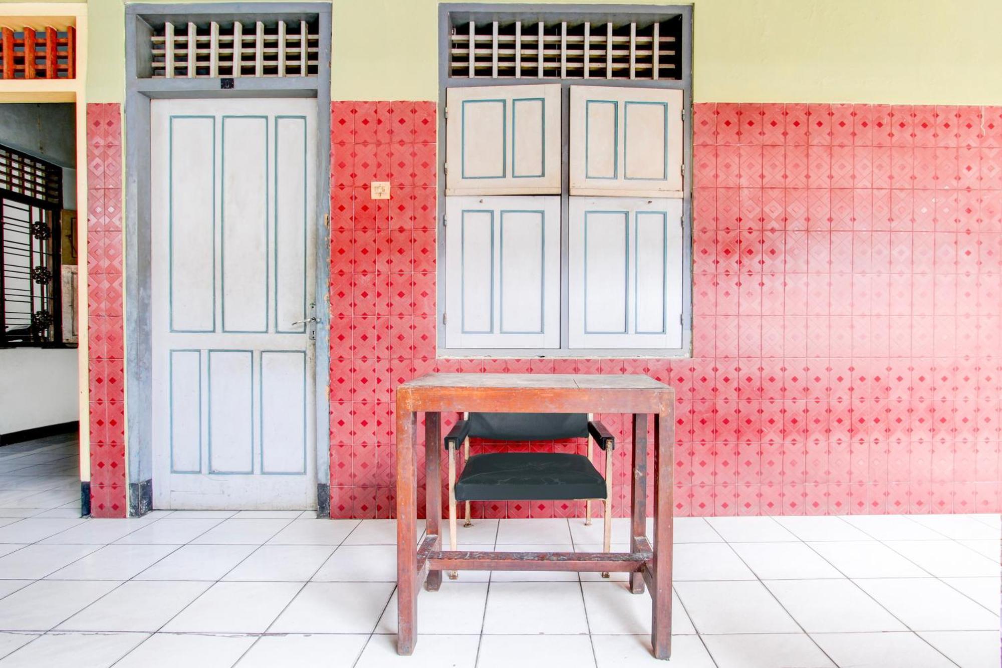 Spot On 94085 Hotel Agung Purwokerto Dış mekan fotoğraf